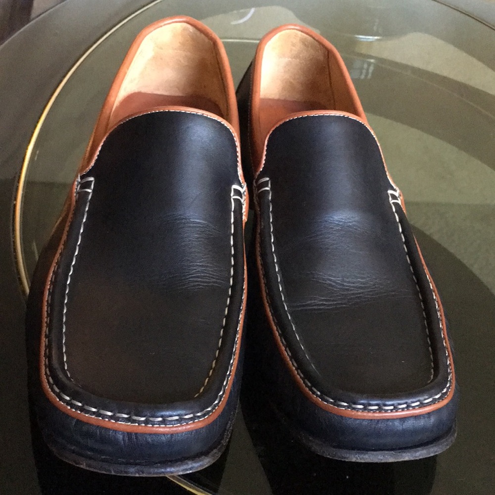 MEN’S COACH DRESS LOAFER 9D ( Black & Brown)